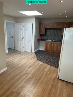 undefined, Flat 2, 18A Asfordby Street, Leicester, LE5
