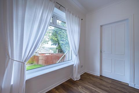183 Croftside Avenue, Glasgow, G44 5NG