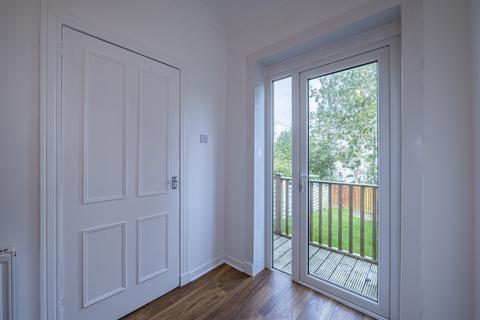 183 Croftside Avenue, Glasgow, G44 5NG