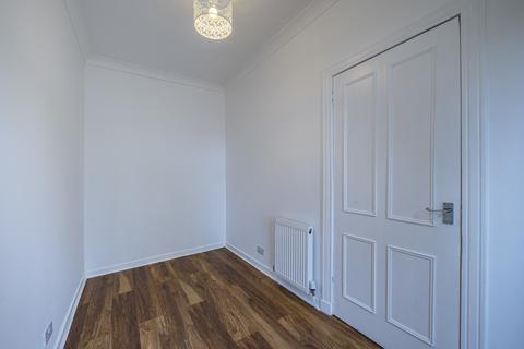 183 Croftside Avenue, Glasgow, G44 5NG