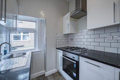 183 Croftside Avenue, Glasgow, G44 5NG