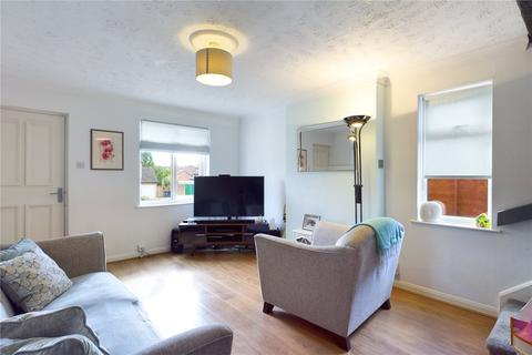 2 bedroom end of terrace house for sale - Derrick Close, Calcot, Reading, RG31
