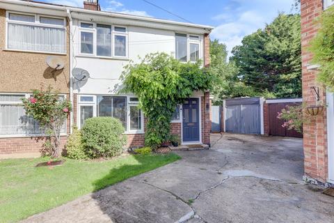 11 Bolney Drive, Leigh-on-sea, SS9 5HQ