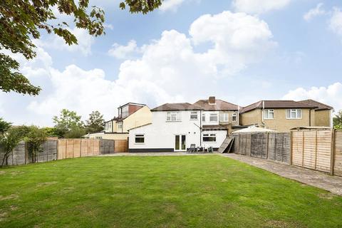 21 Aldridge Avenue, Edgware, HA8 8TA
