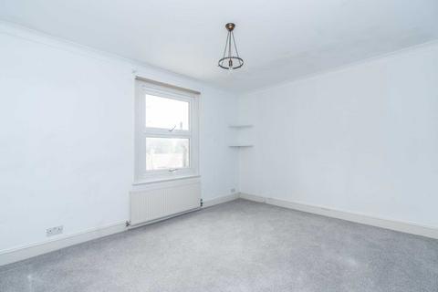 29 King Edward Road, Watford, WD19 4DN