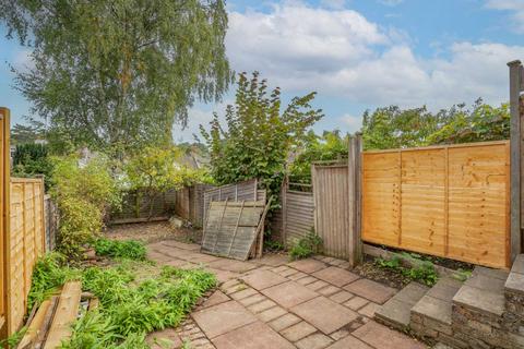 29 King Edward Road, Watford, WD19 4DN