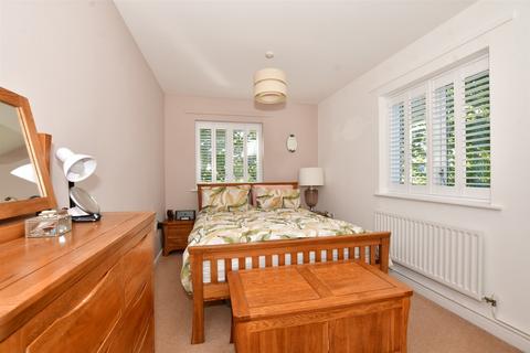 61 Hengist Way, Wallington, SM6 9BP