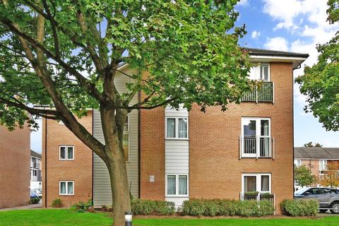 61 Hengist Way, Wallington, SM6 9BP