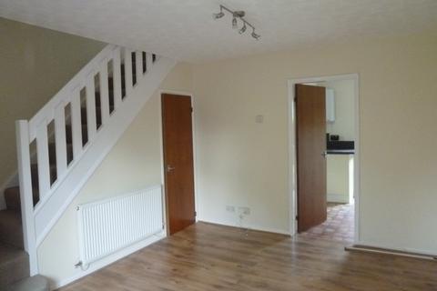 2 bedroom semi-detached house to rent, Boxberry Gardens, Walnut Tree, Milton Keynes, MK7