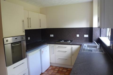 2 bedroom semi-detached house to rent, Boxberry Gardens, Walnut Tree, Milton Keynes, MK7