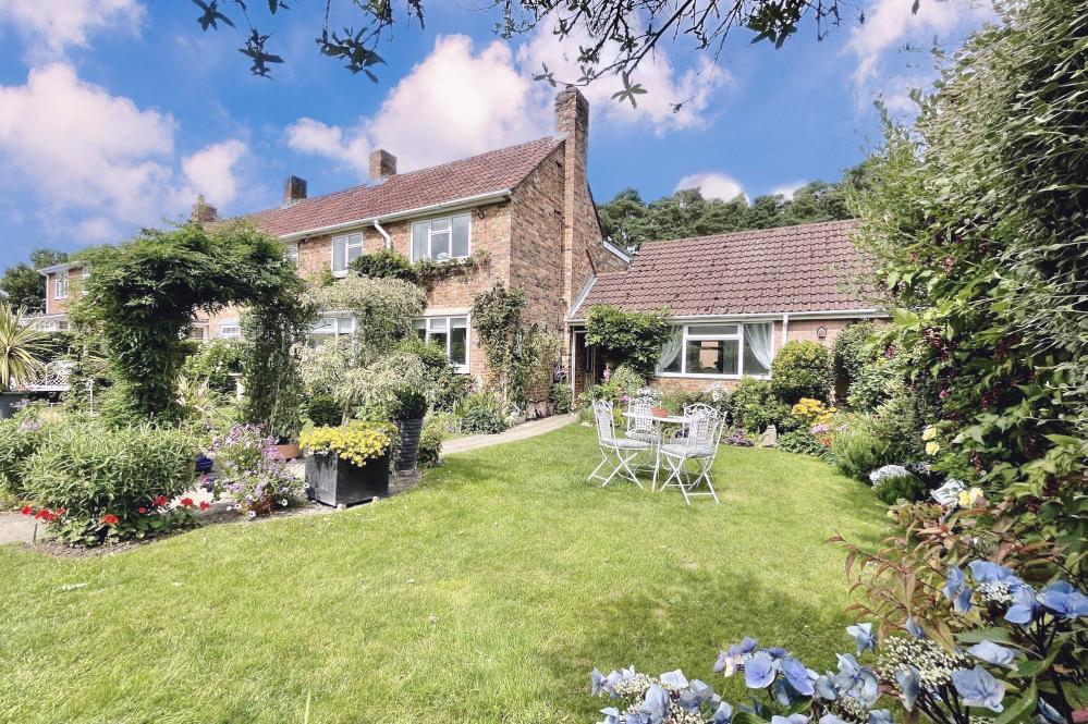 Station Road, Alderholt, Fordingbridge, SP6 3RB 4 bed house for sale