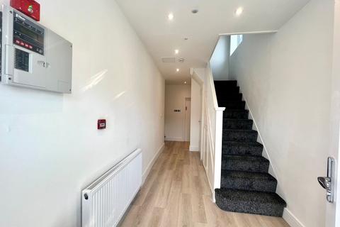undefined, Stanwell New Road, Staines-upon-Thames TW18