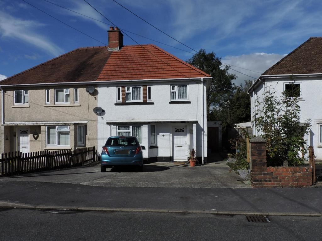 Treforis, Betws, Ammanford, SA18 3 bed semidetached house £139,950