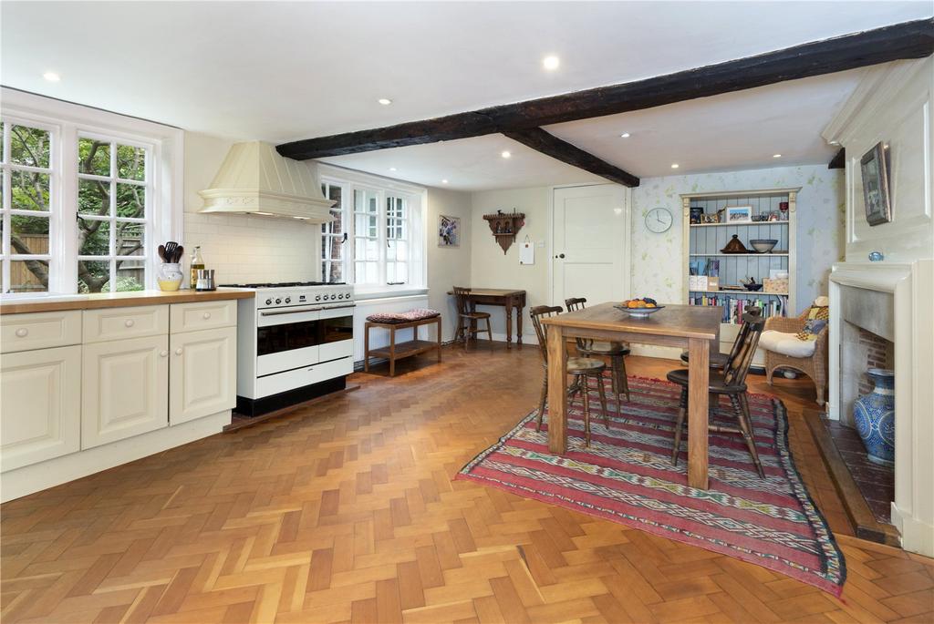 Kitchen/Breakfast Rm