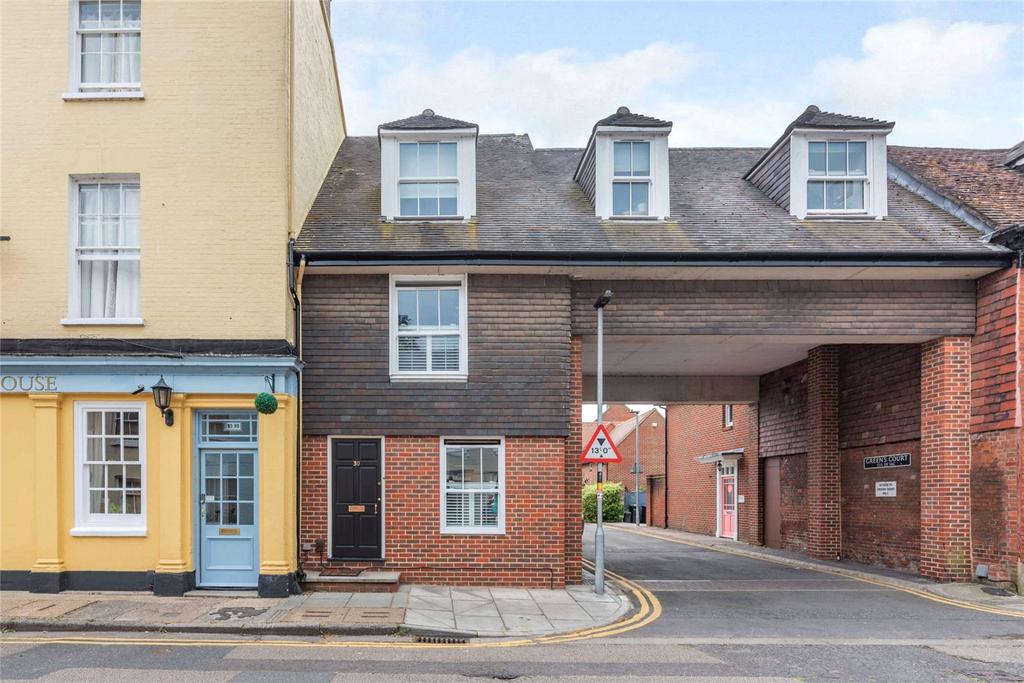 St. Ann Street, Salisbury, Wiltshire, SP1 2 bed terraced house £1,200 pcm (£277 pw)