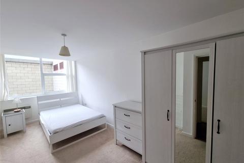 2 bedroom apartment to rent, Station Road, Redhill, Surrey, RH1