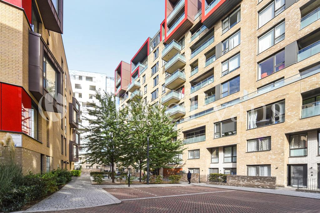 Barquentine Heights, Greenwich Millennium Village 2, SE10 1 bed apartment for sale £395,000