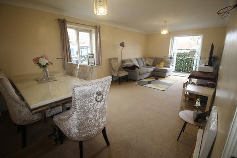 3 bedroom apartment for sale - Santa Cruz Drive, South Harbour, Eastbourne BN23
