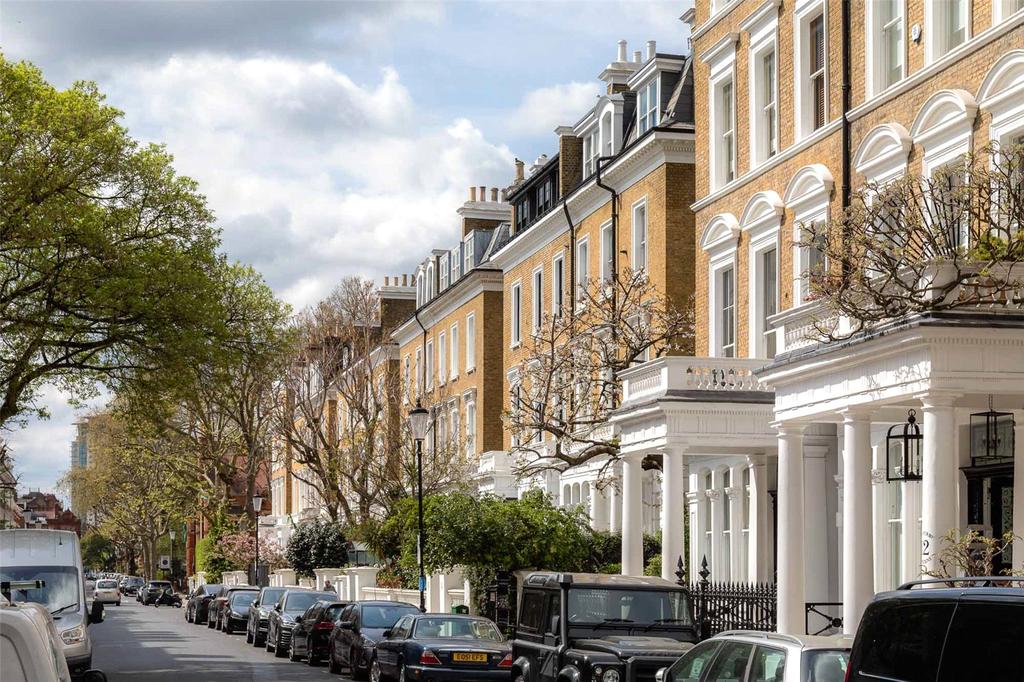 Wetherby Gardens, South Kensington, London, SW5 5 bed apartment for