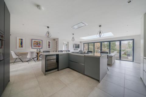 17 Orchard Road, Bromley, BR1 2PR