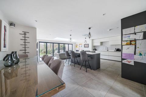 17 Orchard Road, Bromley, BR1 2PR