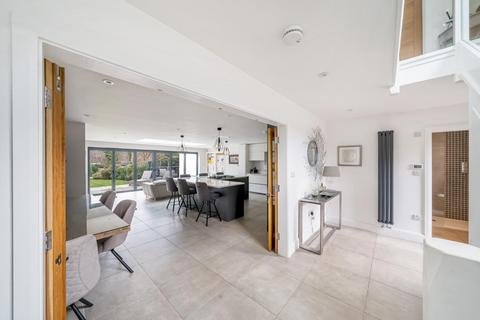 17 Orchard Road, Bromley, BR1 2PR