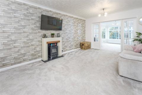 4 Bracken Ridge, Lancaster Park, Morpeth, NE61 3SY