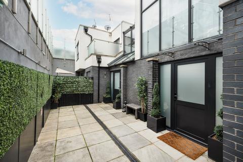 3 bedroom terraced house for sale, Whittlebury Mews East, Primrose Hill, London, NW1