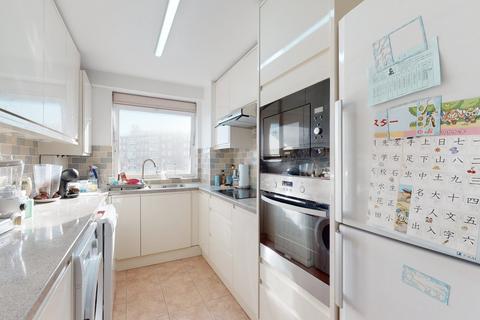 2 bedroom apartment for sale, Blair Court, Boundary Road, London, NW8