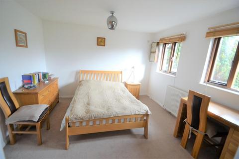 5 Loxwood Close, Feltham, TW14 8SQ