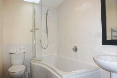 2 bedroom cottage to rent - Tomsons Passage Ramsgate CT11
