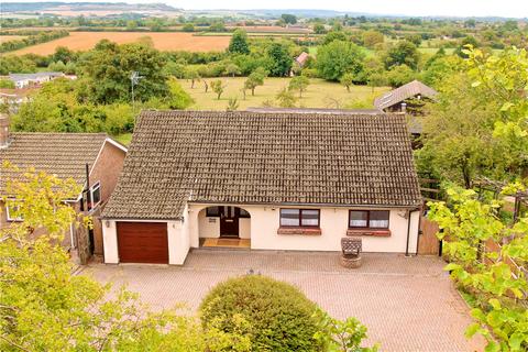 205 Castle Hill Road, Totternhoe, Dunstable, LU6 2DA