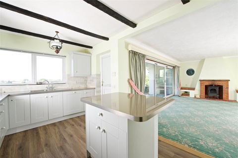 205 Castle Hill Road, Totternhoe, Dunstable, LU6 2DA