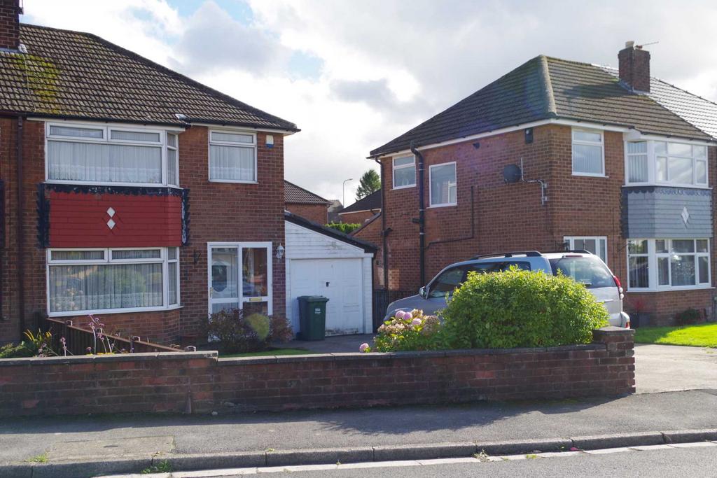 Wilby Avenue, Bolton 3 bed semidetached house for sale £195,000