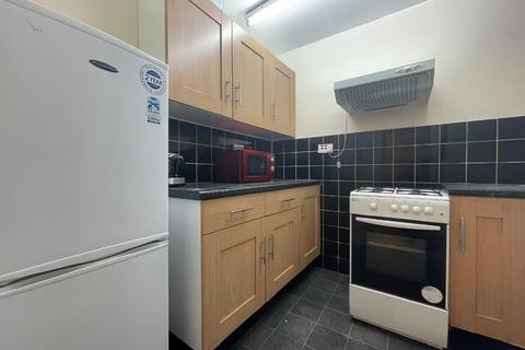 3 bedroom flat to rent - Hollybush Gardens, Bethnal Green, E2