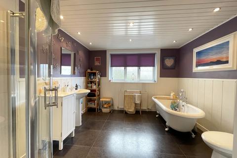 21 Craigie Road, Perth, PH2 0BL
