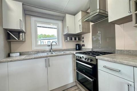 2 bedroom lodge for sale, Sleaford Road Tattershall