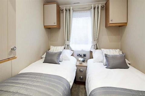2 bedroom static caravan for sale, Hendra Croft Newquay