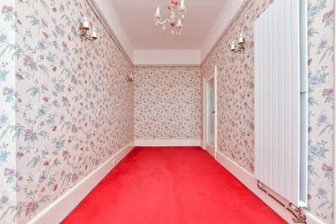 2 bedroom apartment for sale, Western Esplanade, Broadstairs, Kent