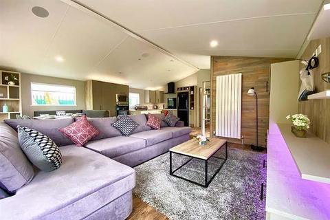 3 bedroom lodge for sale, Upton Towans Hayle