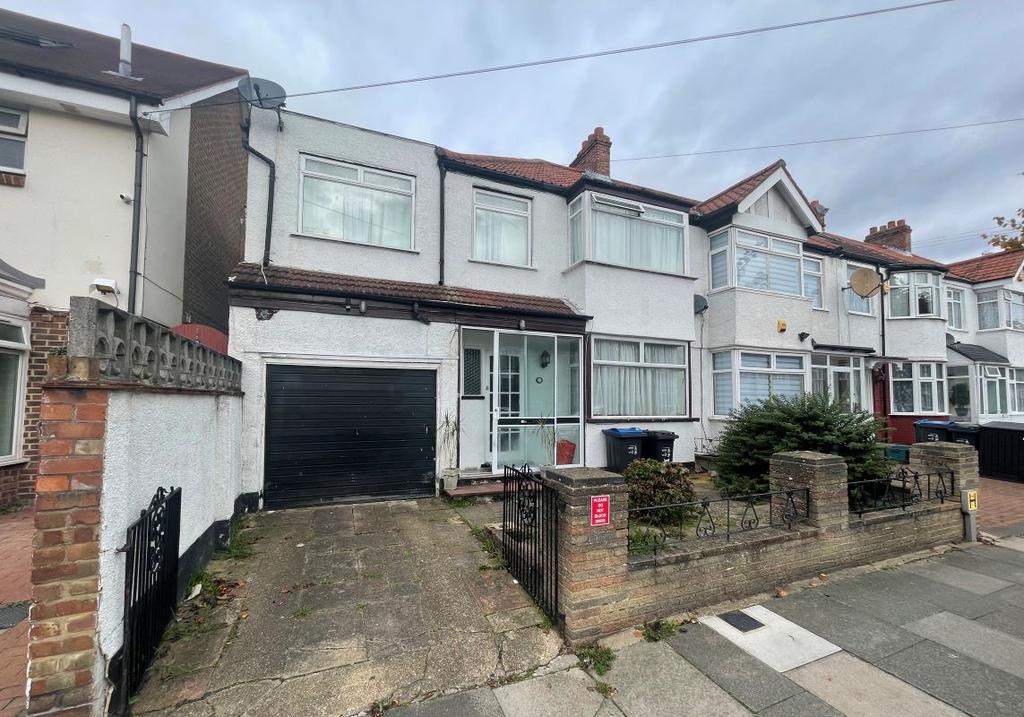 33 Manor Way, Mitcham, Surrey, CR4 1EG 4 bed end of terrace house £445,000