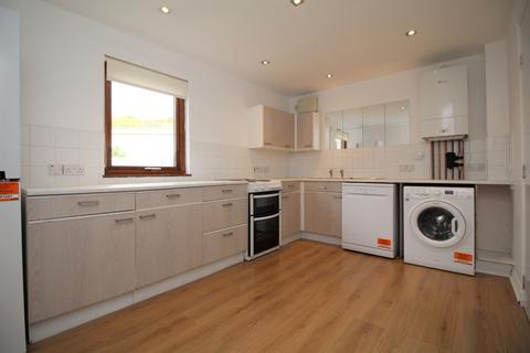 6 bedroom semi-detached house to rent, Wheatlands Road, Galashiels, TD1