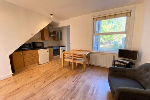 1 bedroom flat for sale, Wellington Road, Harrow, Greater London, HA3