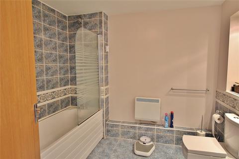 1 bedroom apartment to rent, Adventurers Quay, Cardiff Bay, CF10