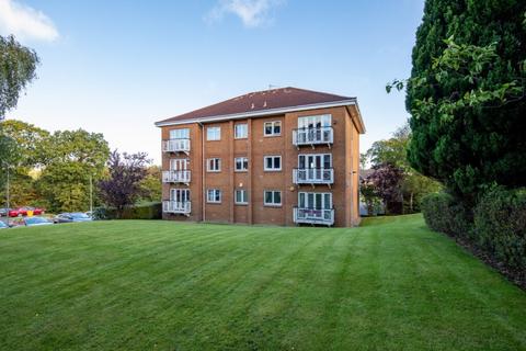 3 bedroom apartment for sale - Golf Court, Strathview Park, Netherlee