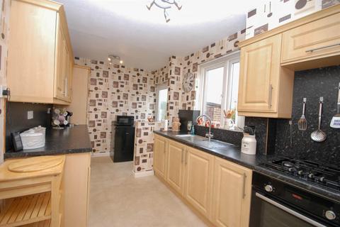 20 Cheviot View, Brunswick Village, Newcastle Upon Tyne, NE13 7EQ