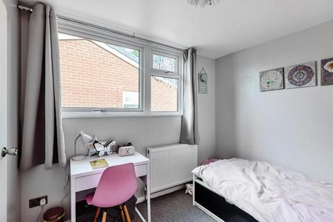 63 Beaconhill Drive, Worcester, WR2 6DR