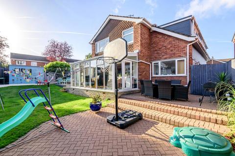 63 Beaconhill Drive, Worcester, WR2 6DR