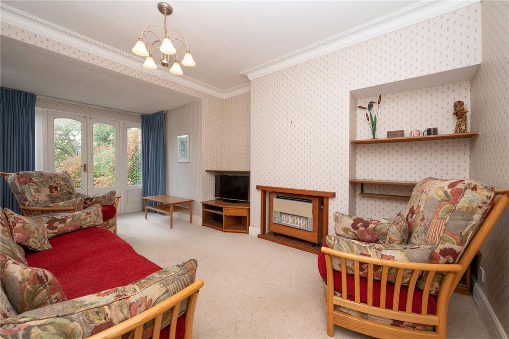 Stanley Avenue, St. Albans... 3 bed semidetached house £725,000