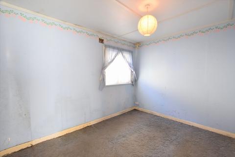 6 Cornflower Road, Jaywick, Clacton-on-sea, CO15 2RZ